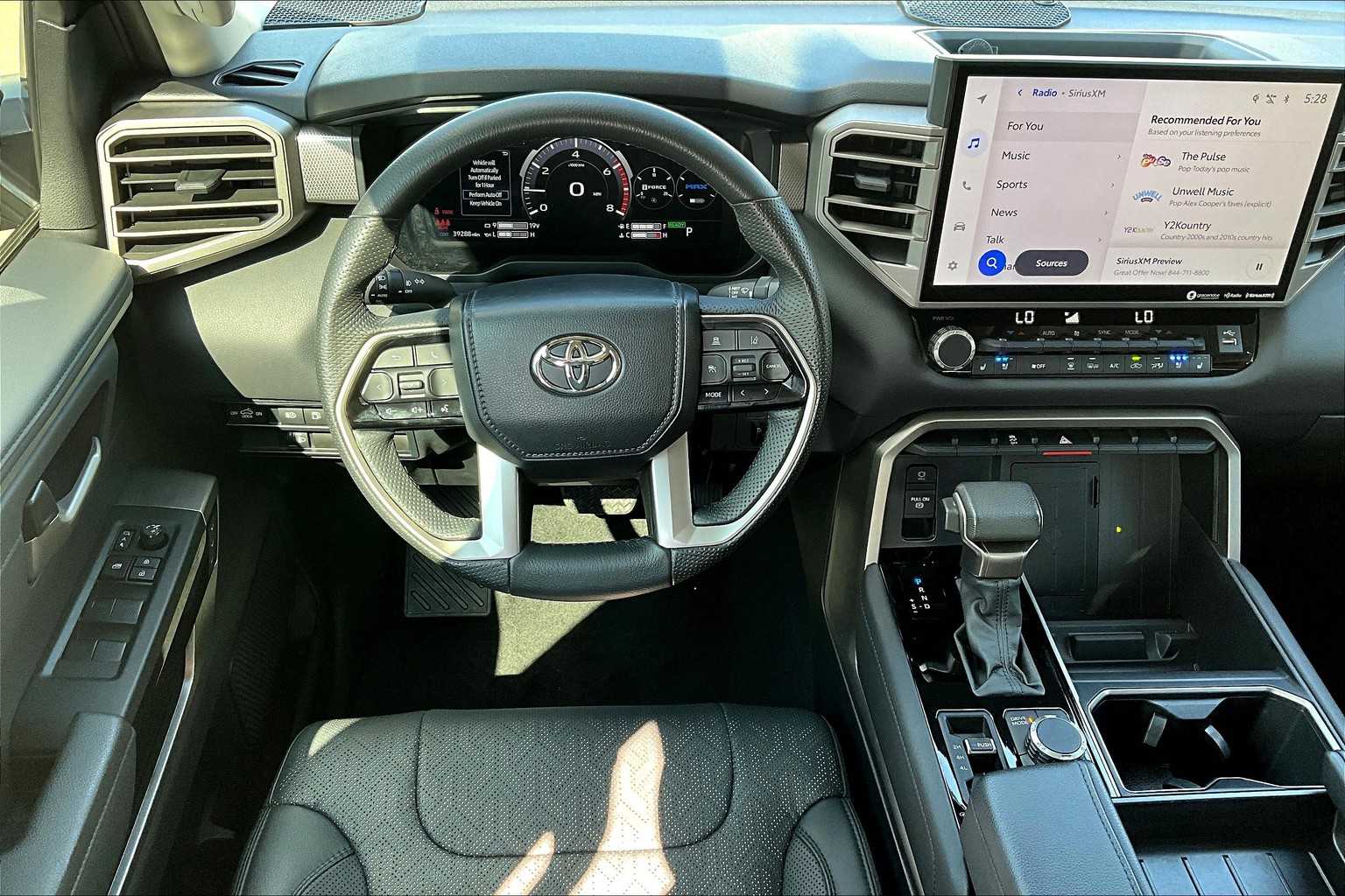 2023 Toyota Tundra Limited photo 5