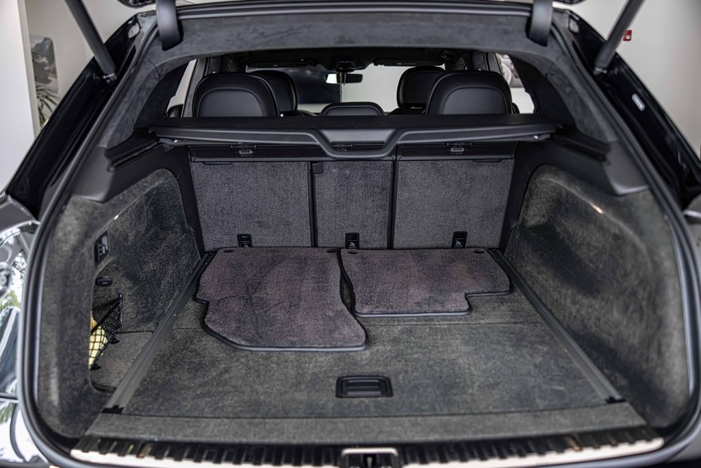 2022 BENTLEY BENTAYGA - Image 16