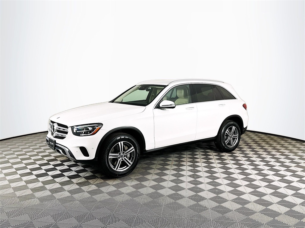 2022 Mercedes Benz GLC 300 4MATIC photo 3
