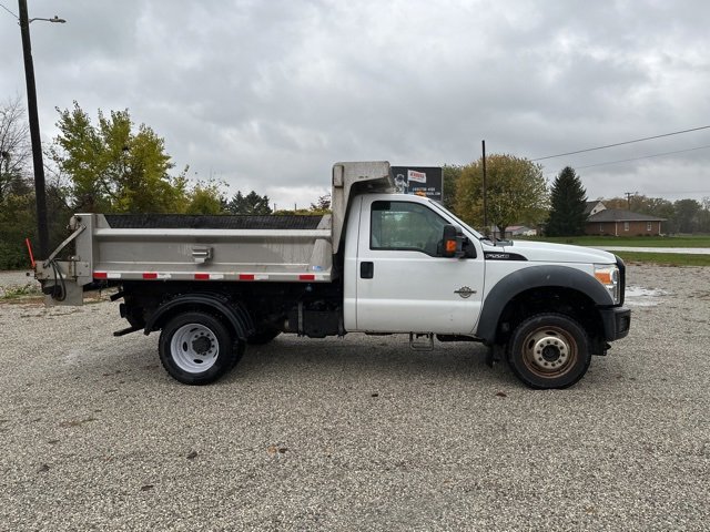 2011 Ford F-550 XL photo 4