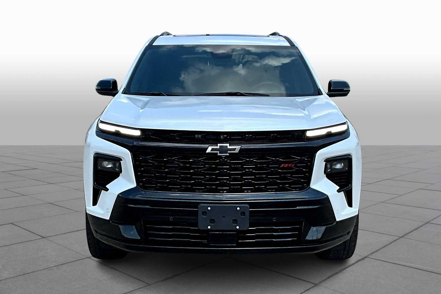 2024 Chevrolet Traverse RS photo 3
