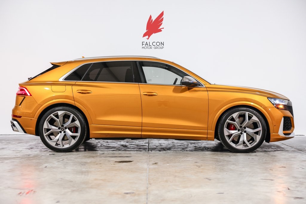 2023 Audi RS Q8 Base's photo