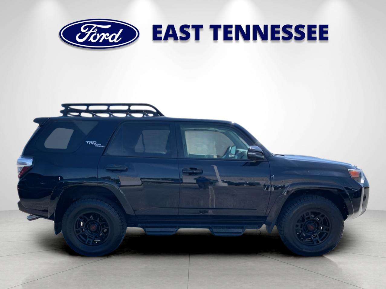 2022 Toyota 4Runner TRD Off-Road Premium photo 2