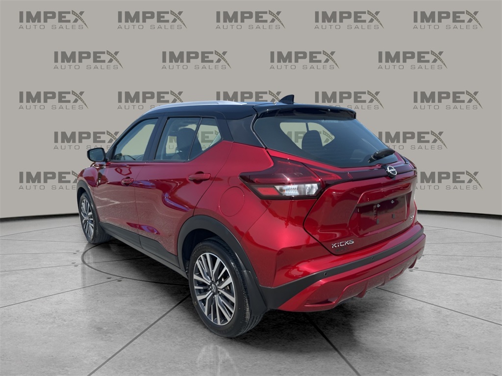 2023 Nissan Kicks SV photo 3
