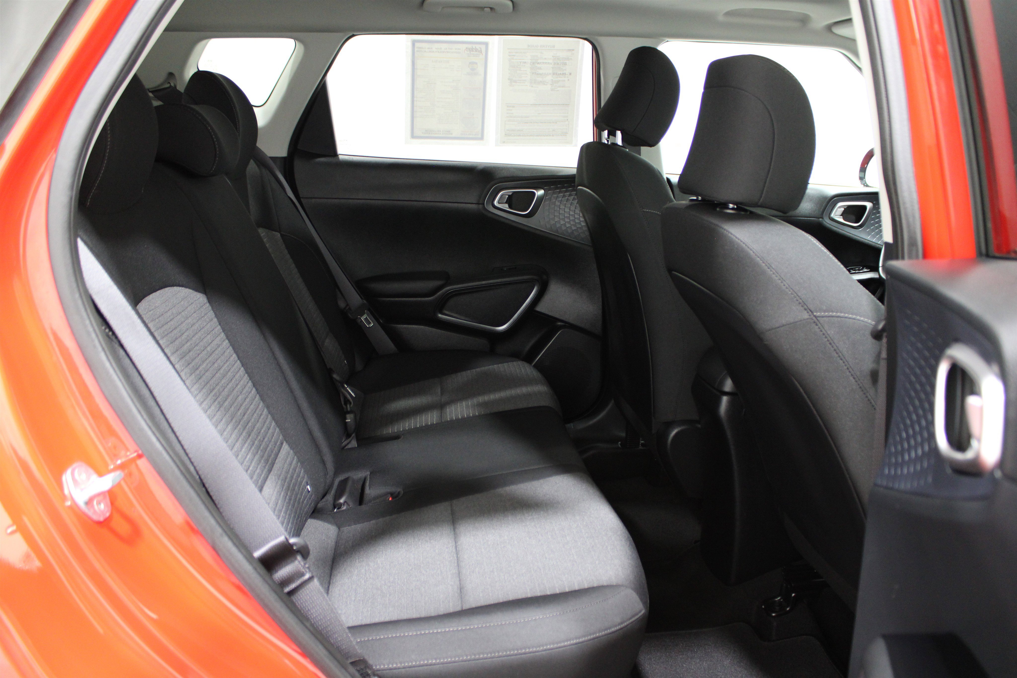 2021 Kia Soul GT-Line photo 9