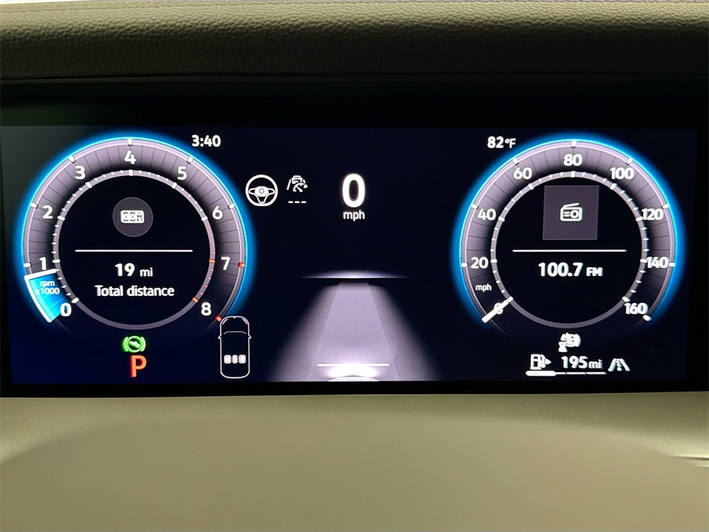 2025 Volkswagen Tiguan SE R-Line Black photo 23