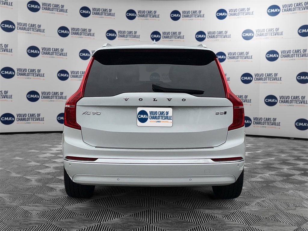 2024 Volvo XC90 B5 Core photo 4