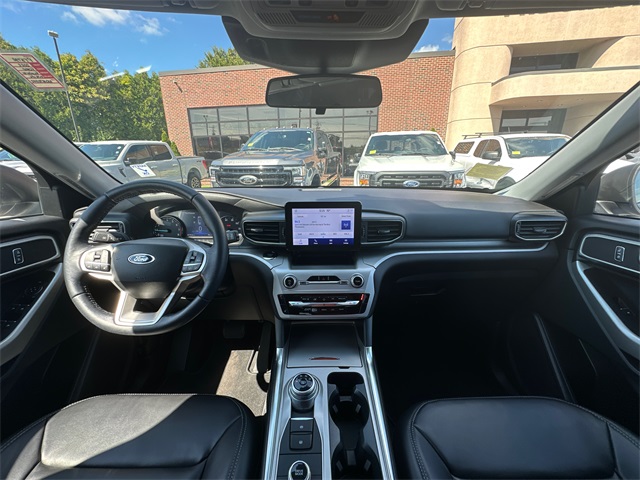 2022 Ford Explorer XLT photo 15