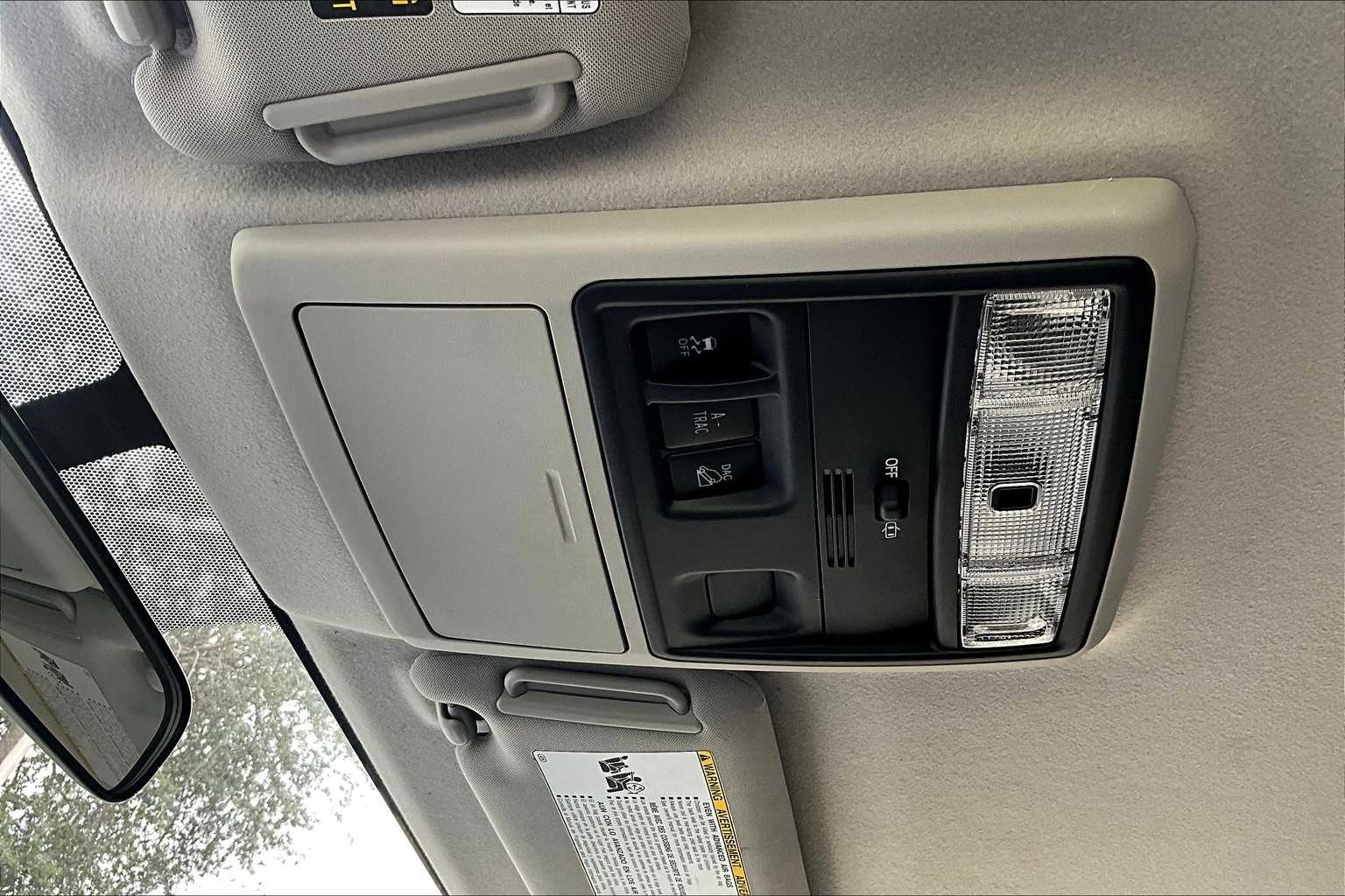 2014 Toyota 4Runner SR5 photo 29