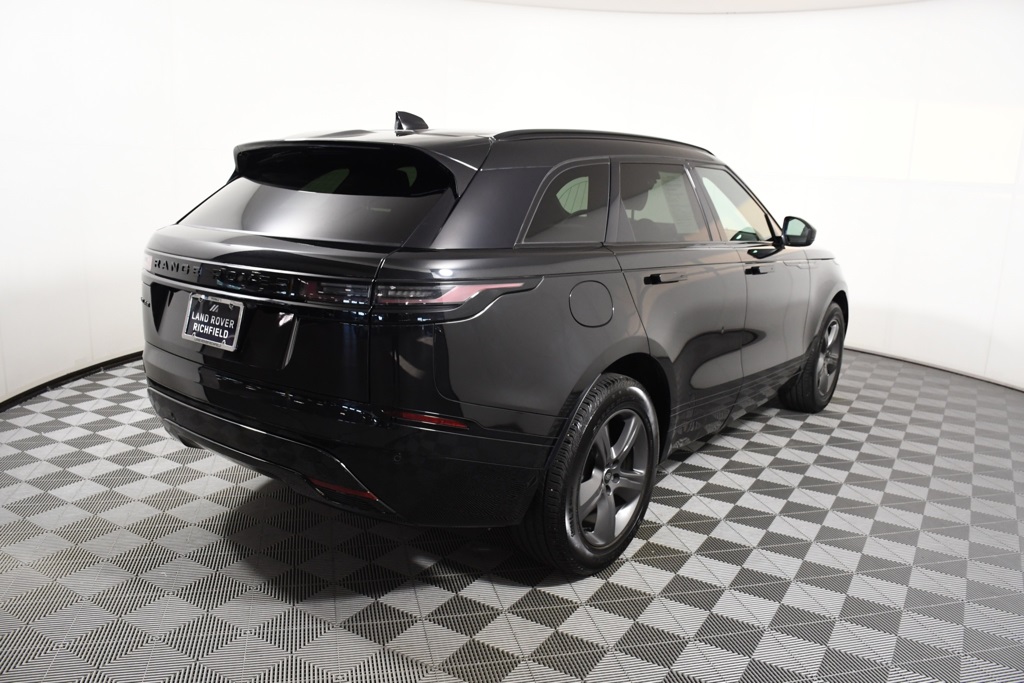 2025 Land Rover Range Rover Velar SE photo 5
