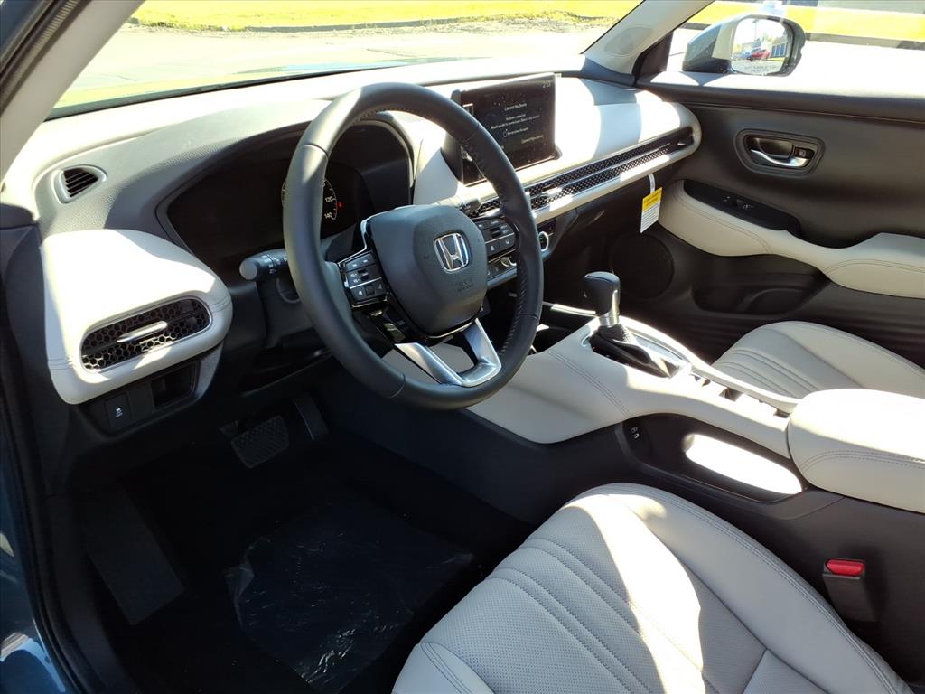 2026 Honda HR-V EX-L photo 6
