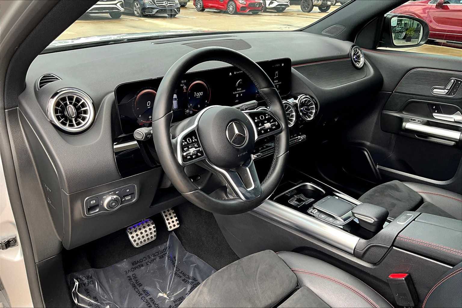 2023 Mercedes Benz GLA 250 photo 14