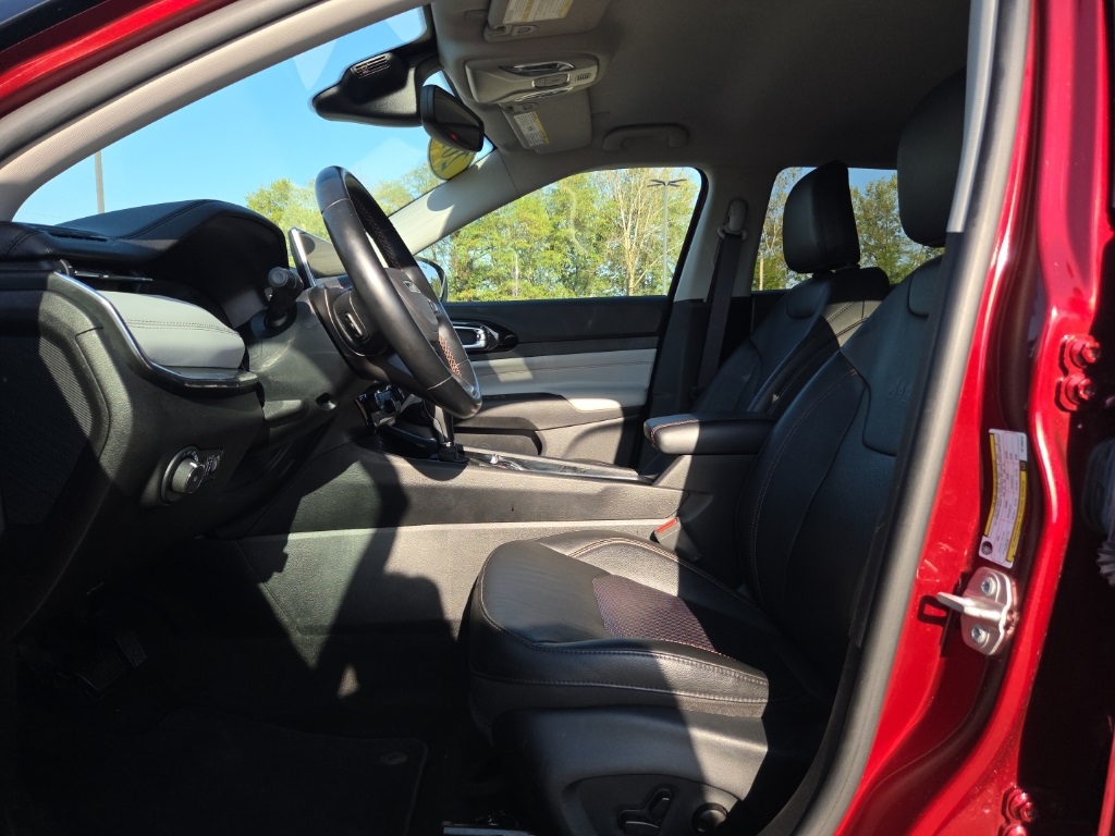 2022 Jeep Compass Limited photo 7