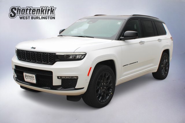 2025 Jeep Grand Cherokee L Summit Reserve's photo