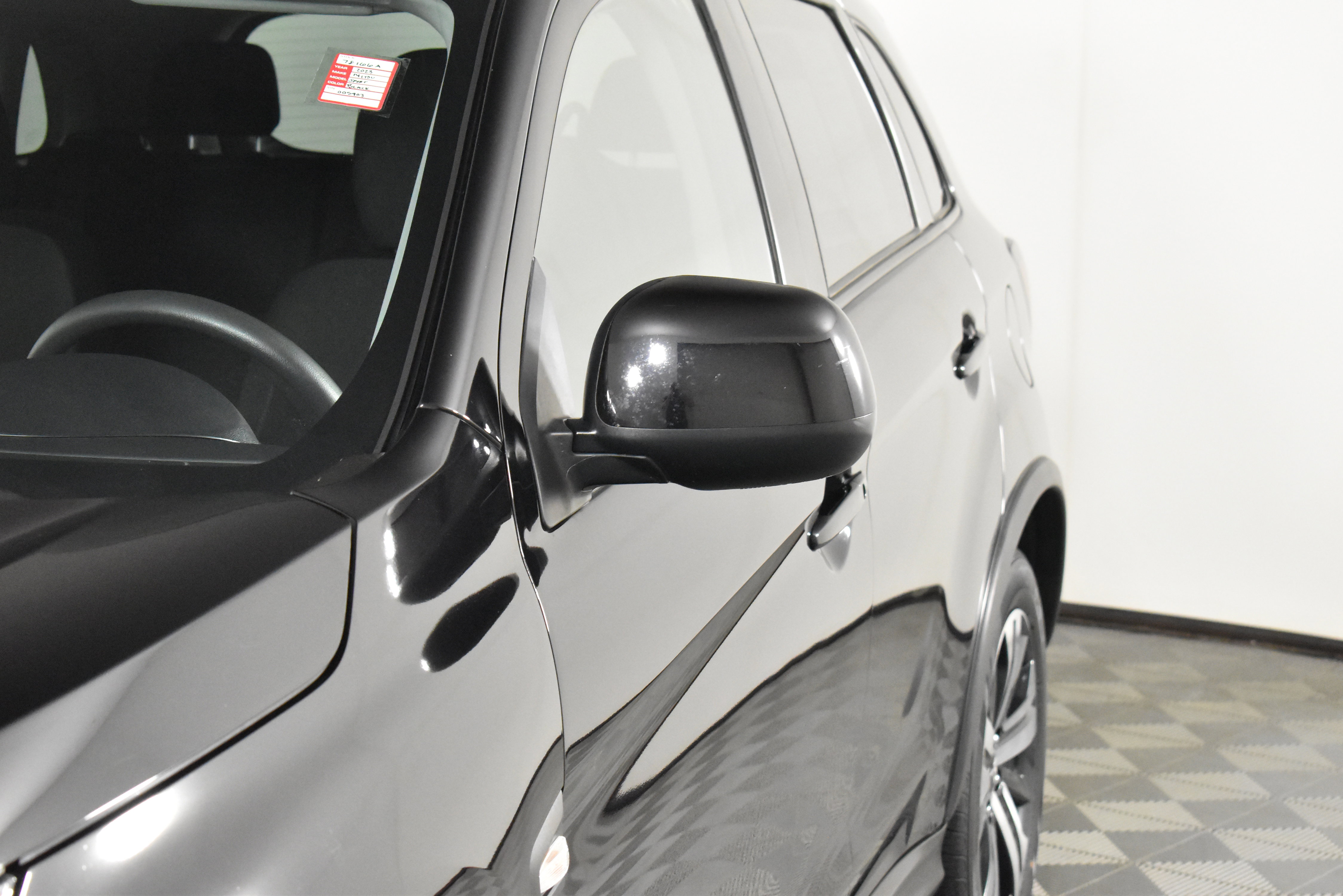 2023 Mitsubishi Outlander Sport ES LE SE photo 2