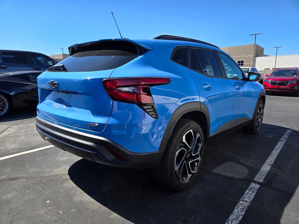 2024 Chevrolet Trax photo 4