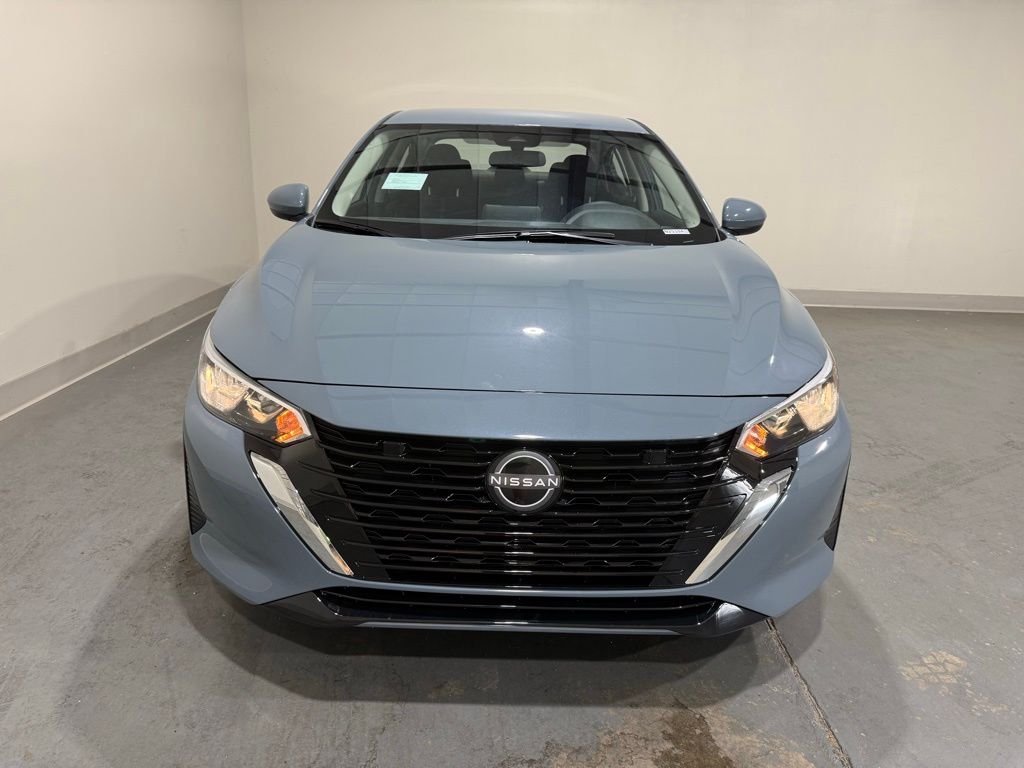 2025 Nissan Sentra SV photo 2