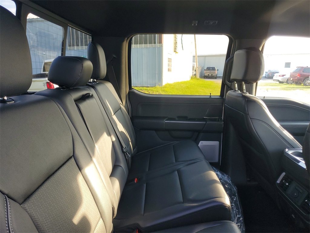 2025 Ford F-150 Lariat photo 28
