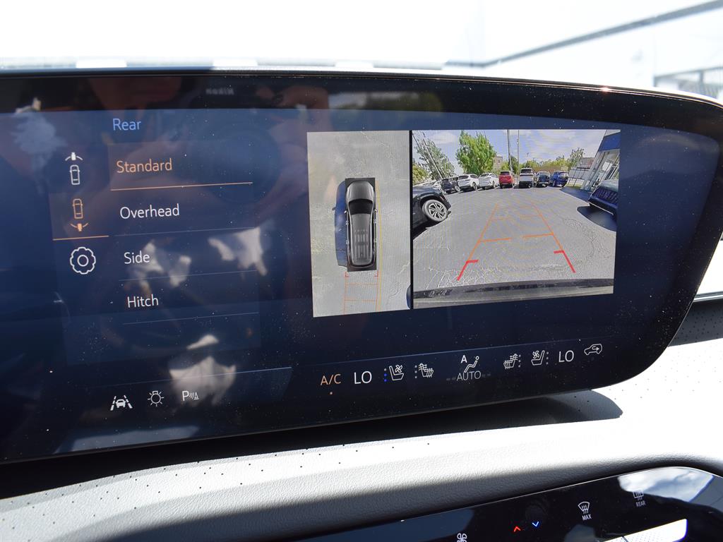 2026 Buick Enclave Avenir photo 24