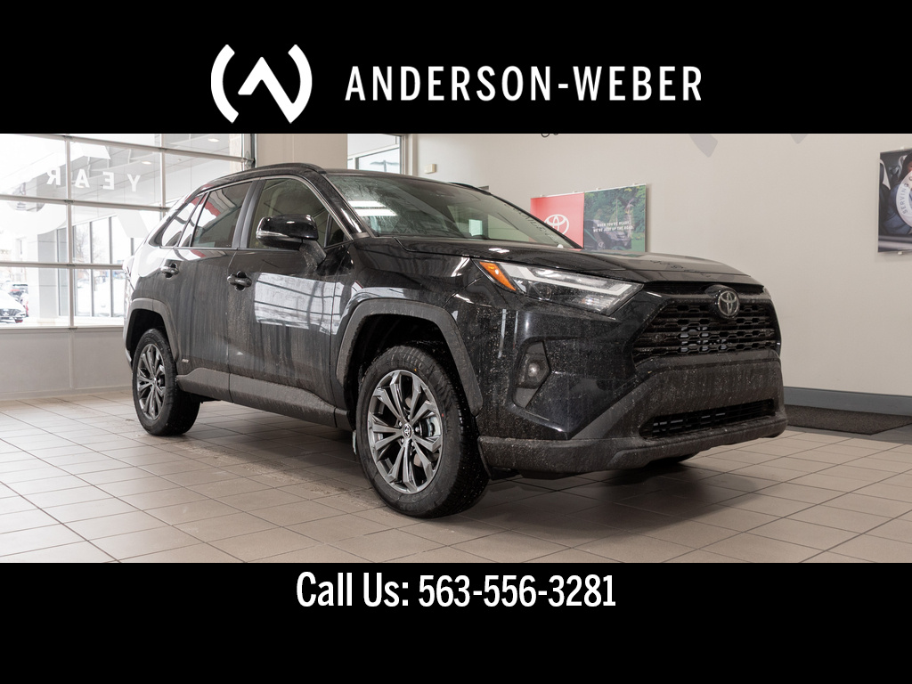 2025 Toyota RAV4 XLE Premium's photo