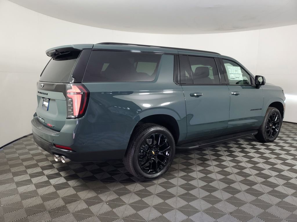 2026 Chevrolet Suburban RST photo 2