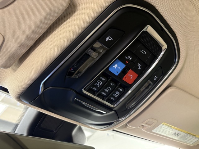 2021 Jeep Grand Cherokee Limited photo 13
