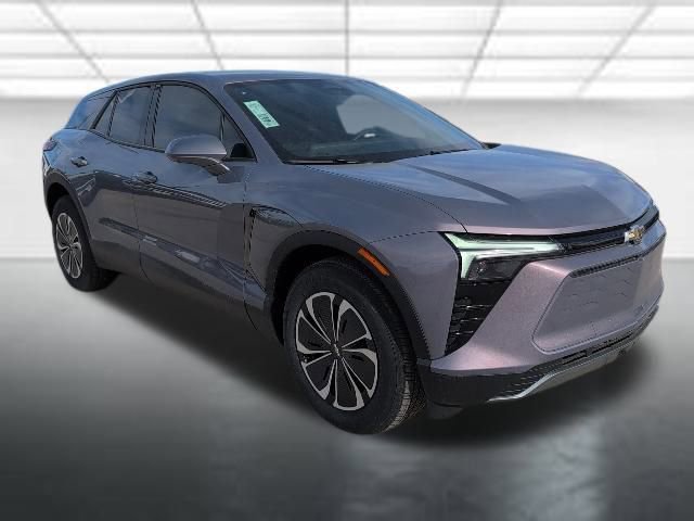 2025 Chevrolet Blazer EV LT's photo