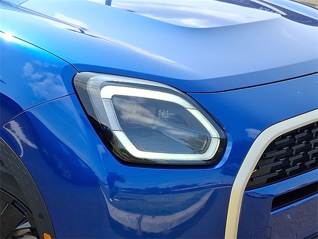 2025 Mini Countryman S ALL4 photo 9