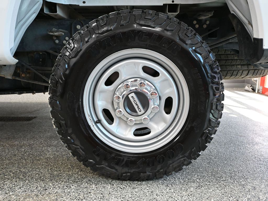 2022 Ford F-250 photo 10