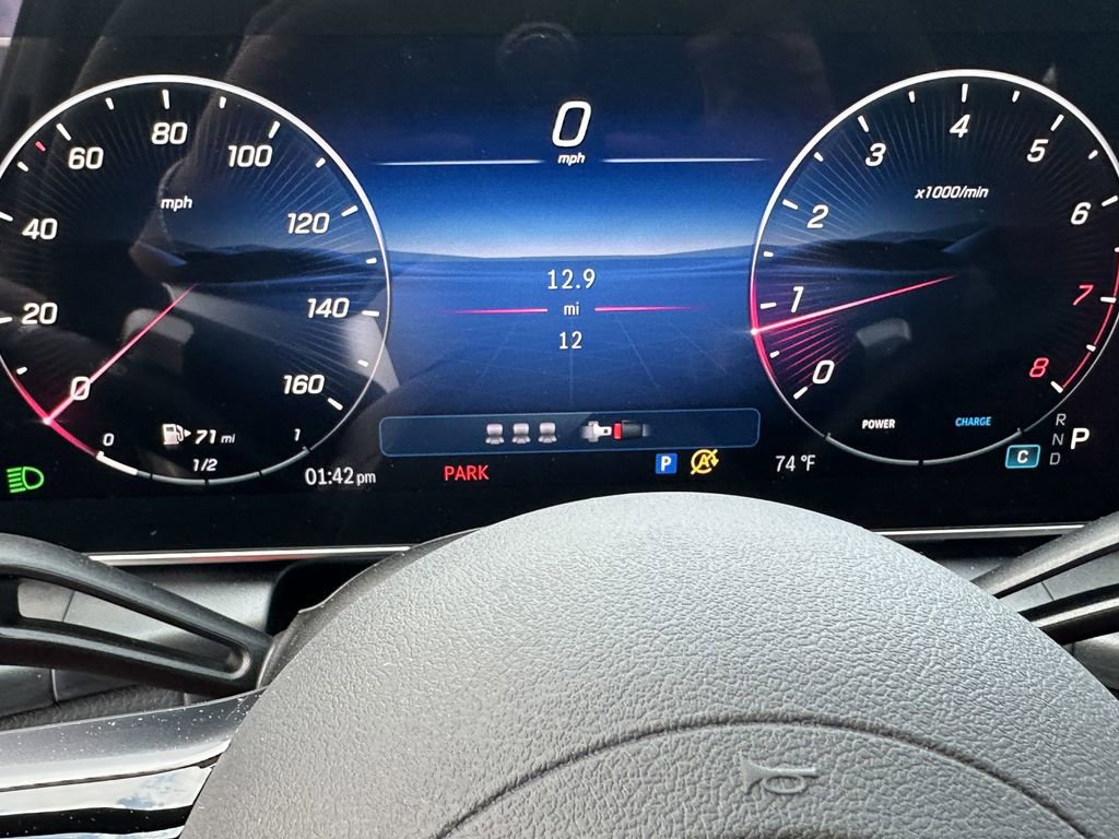 2025 Mercedes Benz GLC 300 4MATIC photo 30