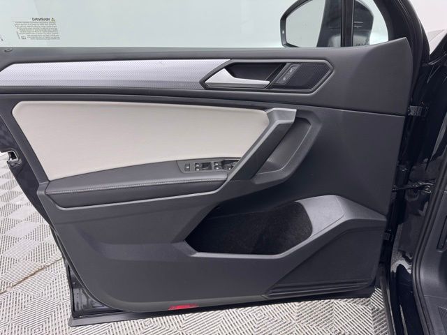 2024 Volkswagen Tiguan S photo 23