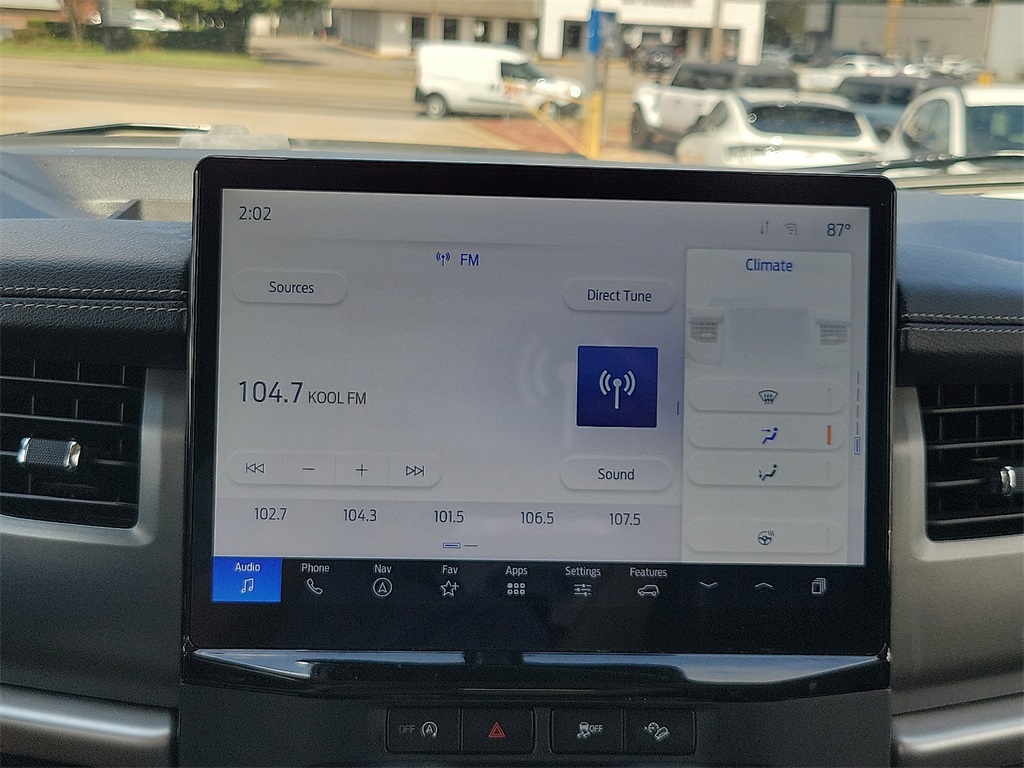 2024 Ford Expedition XLT photo 14