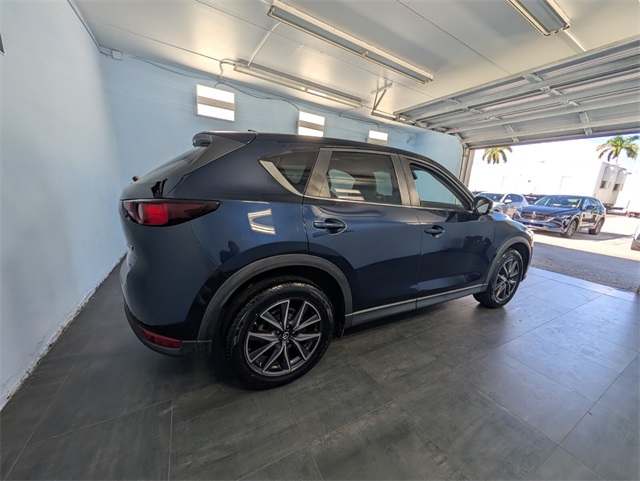 2018 Mazda CX-5 Touring photo 11