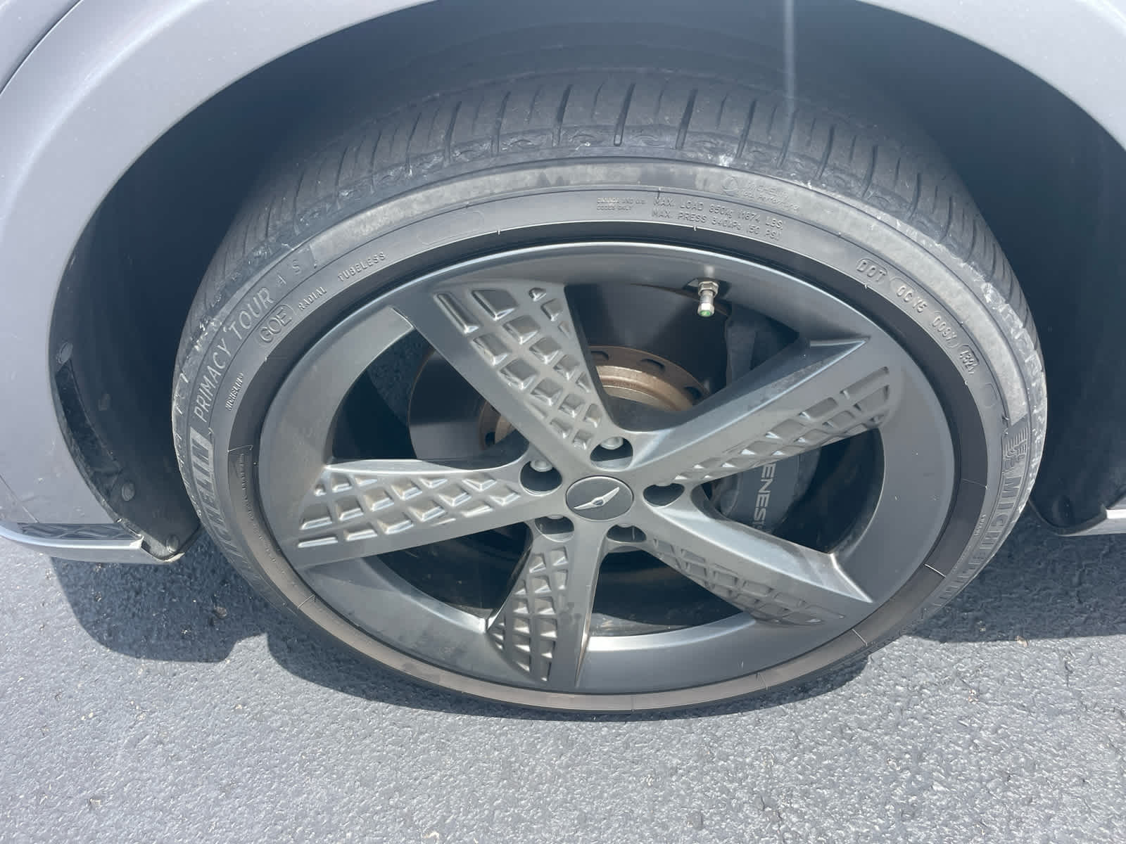 2022 Genesis GV70 3.5T Sport Prestige photo 4