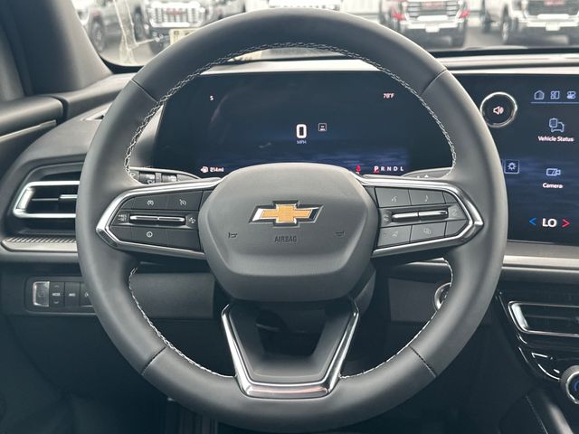 2026 Chevrolet Traverse photo 14