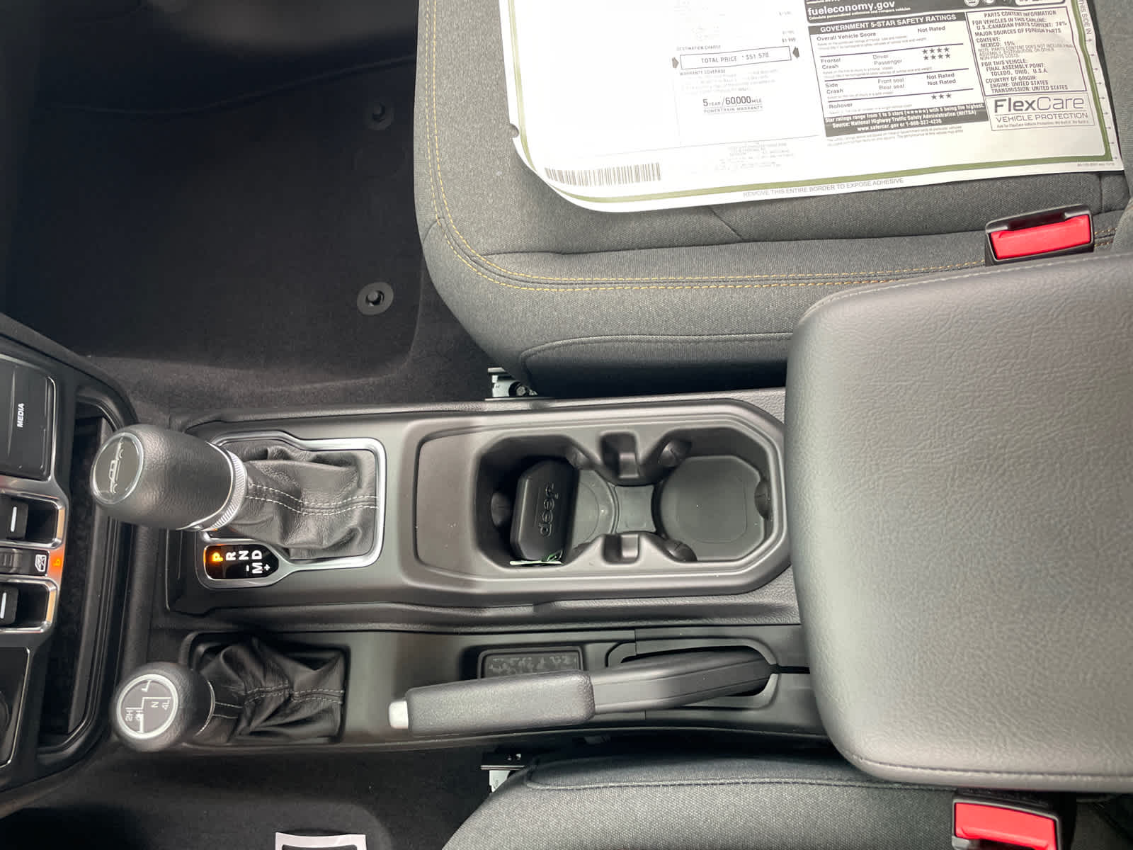 2025 Jeep Gladiator Sport S photo 28
