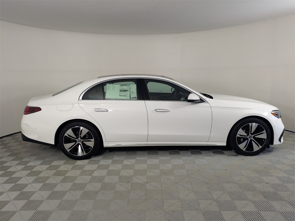 2026 Mercedes Benz E 350 photo 3