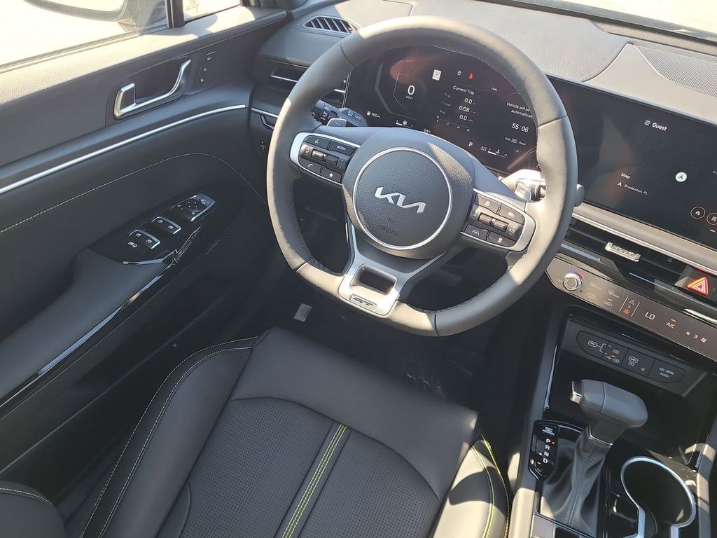 2026 Kia K5 GT photo 16