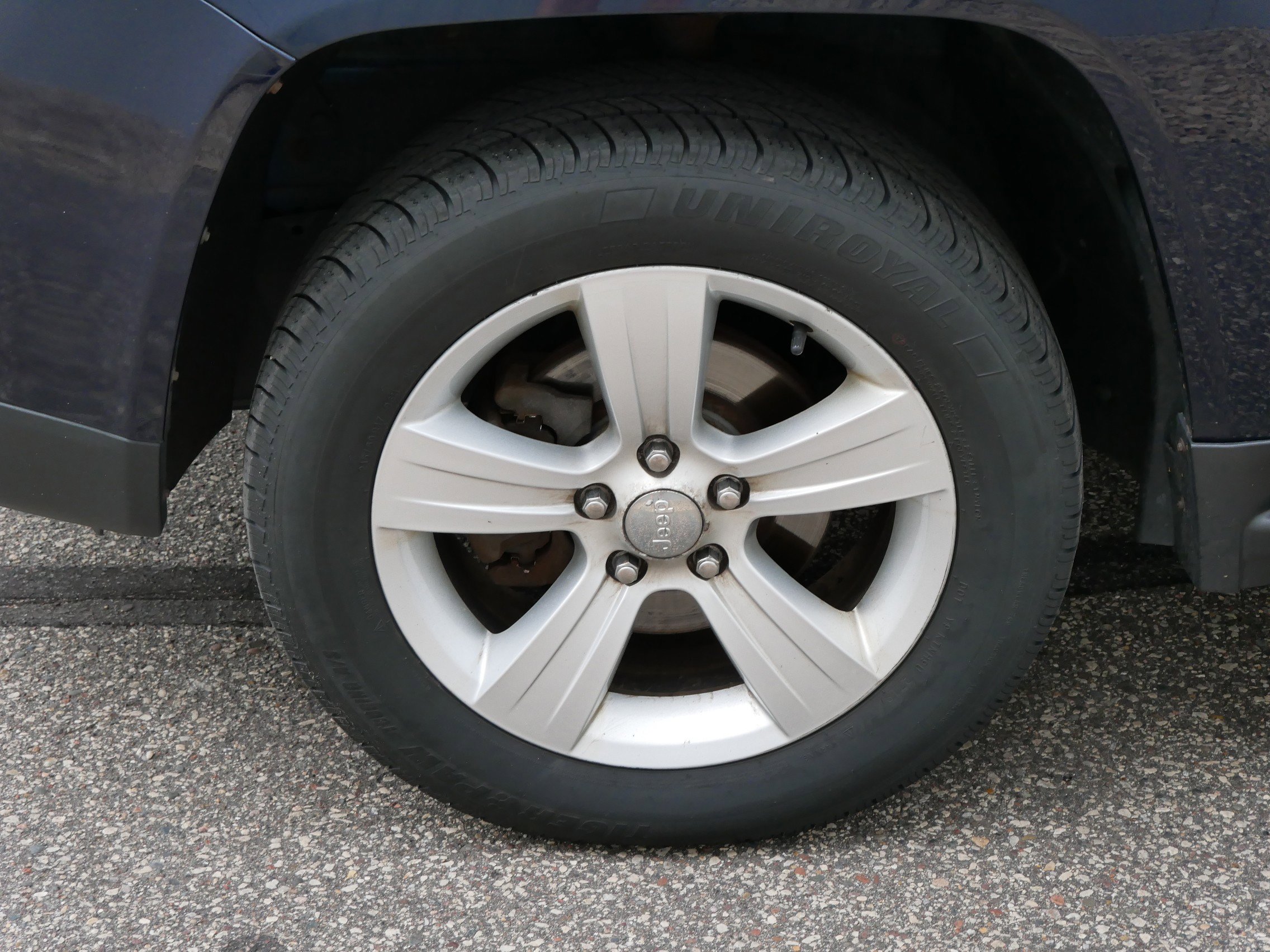 2014 Jeep Compass Latitude photo 8