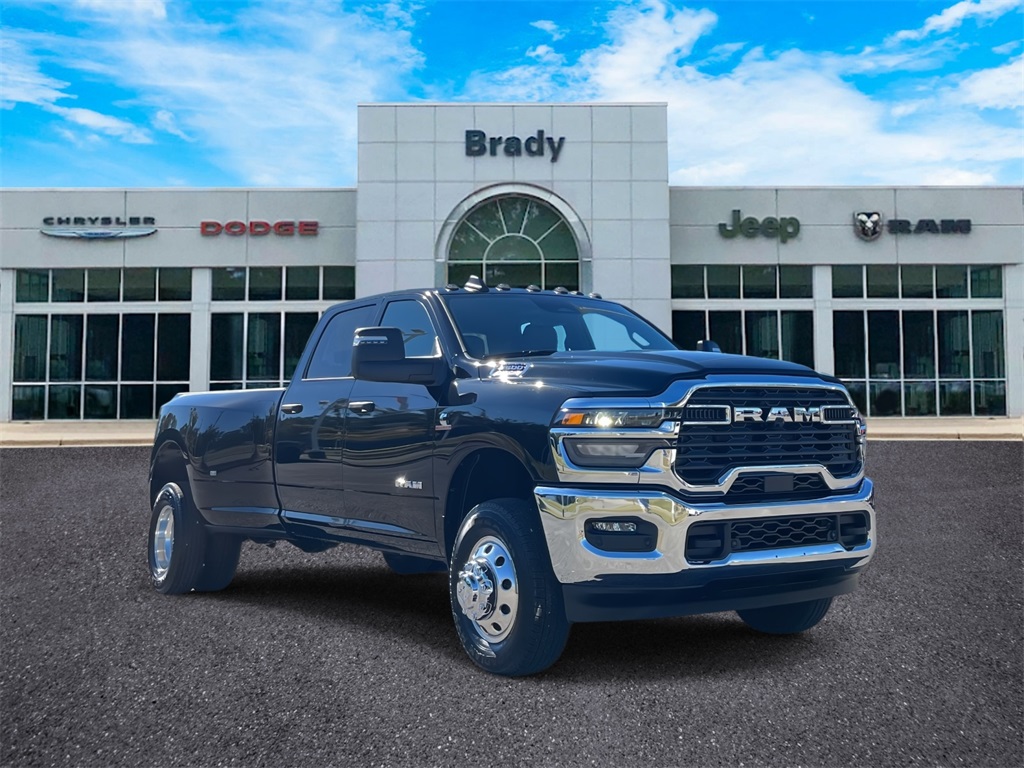 2026 RAM Ram 3500 Pickup Big Horn's photo