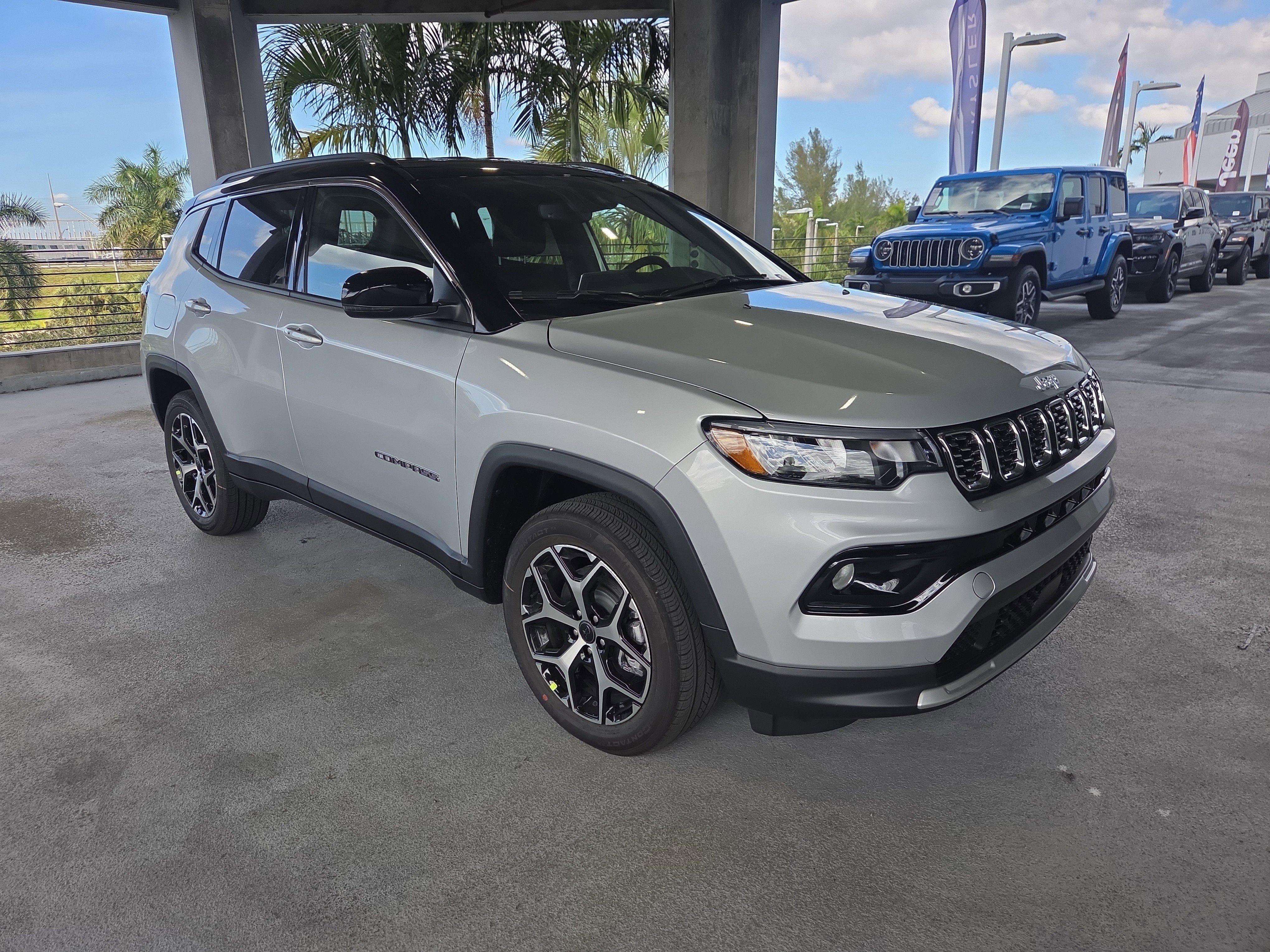 2026 Jeep Compass Limited's photo