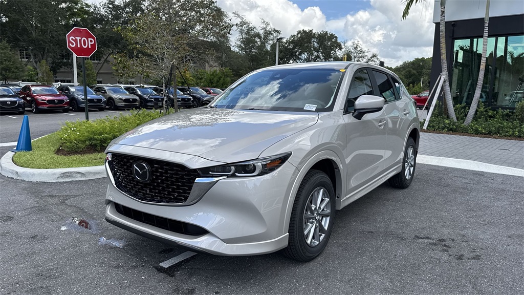 2025 Mazda CX-5 2.5 Select photo 9
