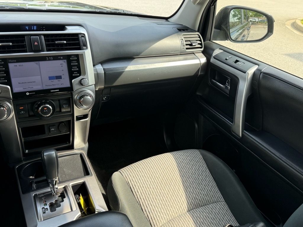 2023 Toyota 4Runner SR5 photo 8