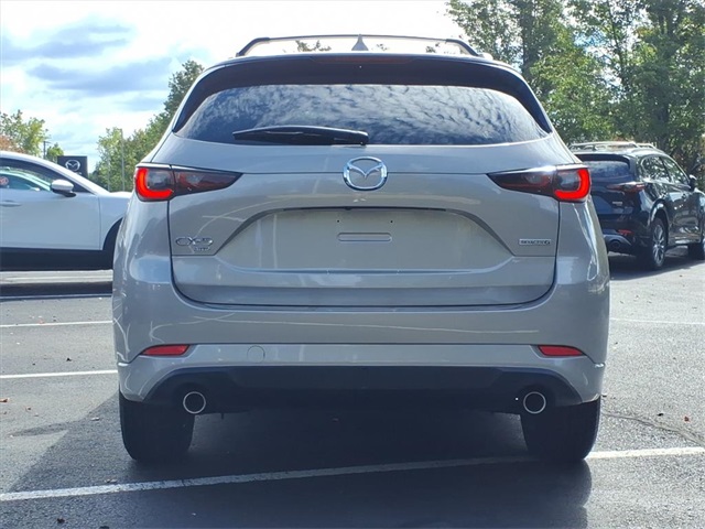 2025 Mazda CX-5 2.5 S Preferred photo 4
