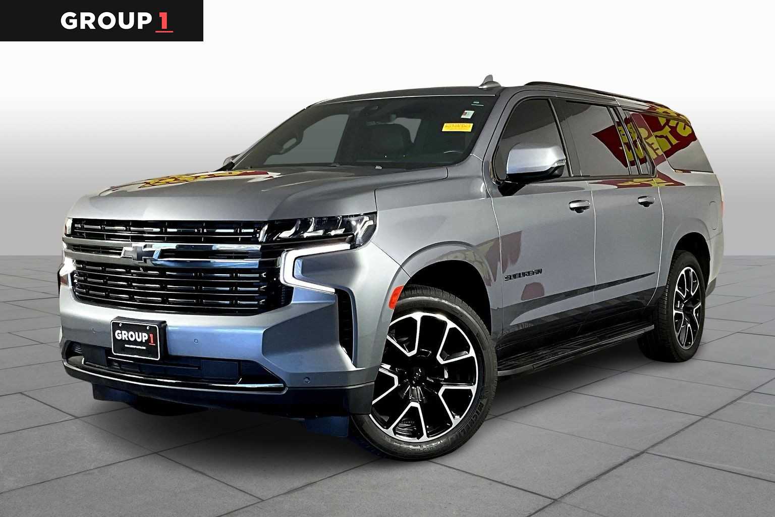 2022 Chevrolet Suburban RST's photo