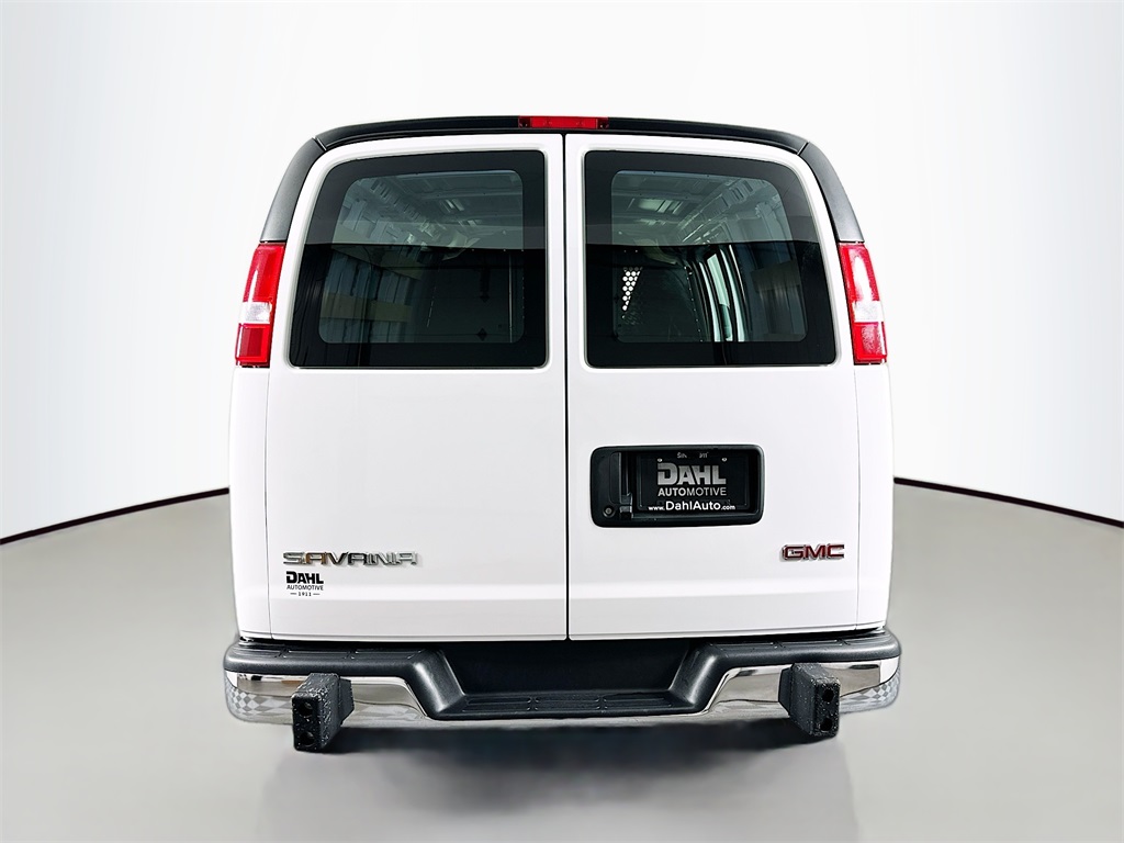2023 Gmc Savana 2500 Cargo photo 3
