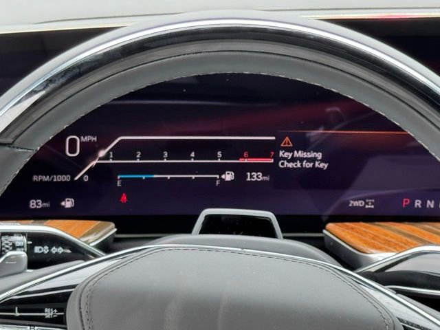 2025 Cadillac Escalade ESV Sport Platinum photo 3