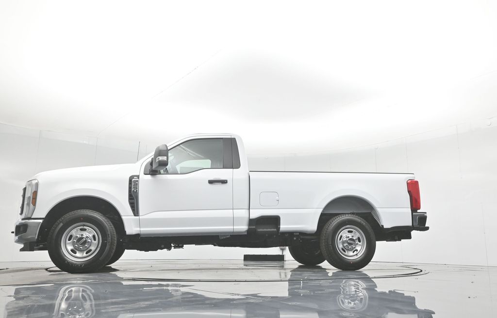 2025 Ford F-250 Super Duty XL