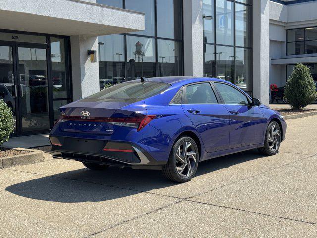 2025 Hyundai Elantra Limited photo 2