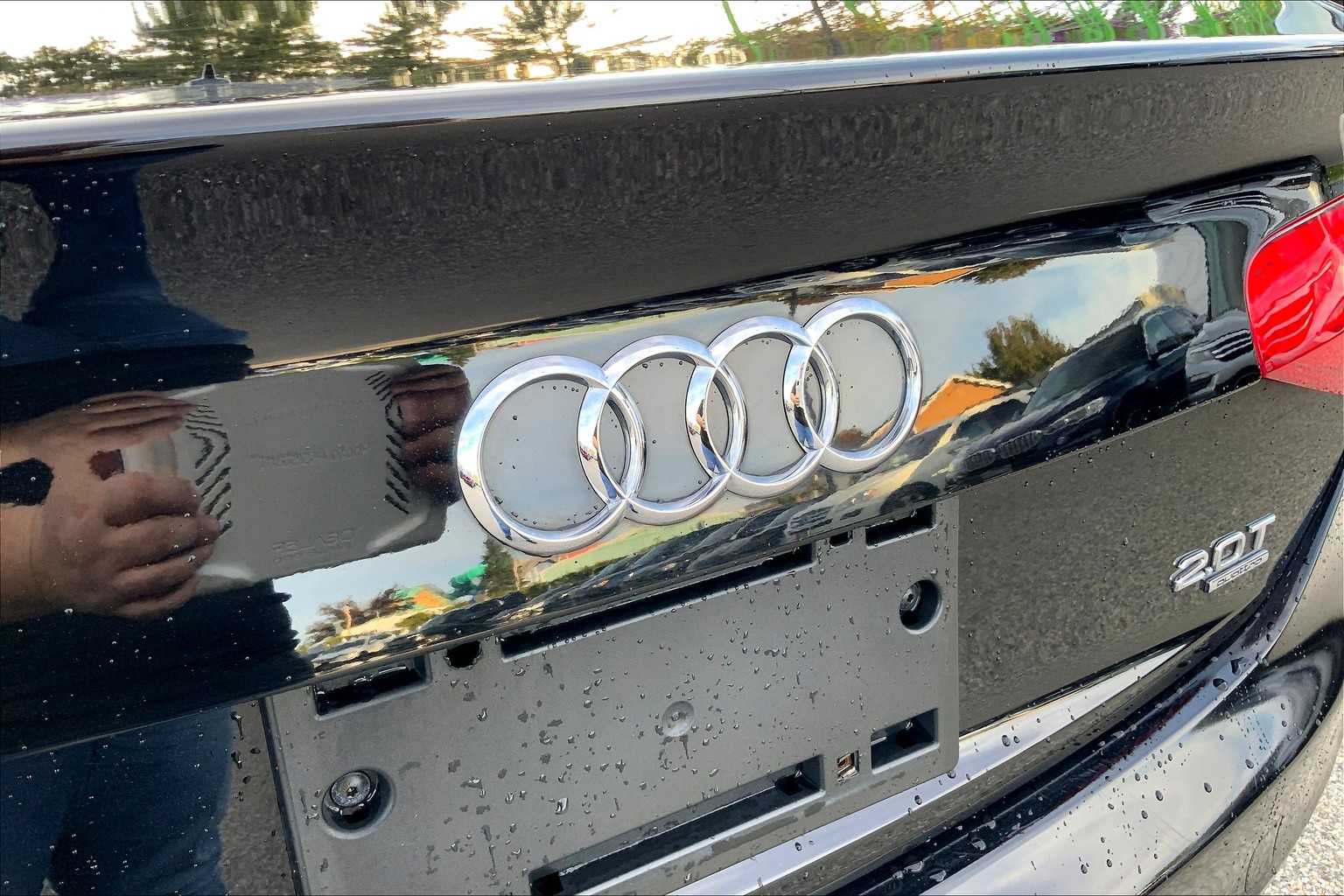 2014 Audi A4 Quattro Premium Plus photo 28